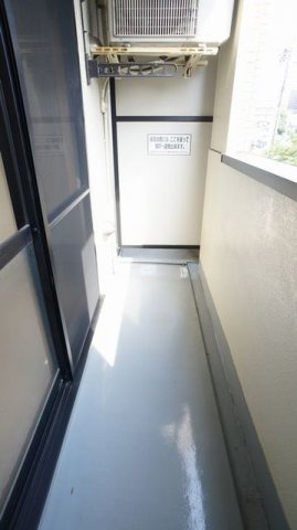 広々としたバルコニーです