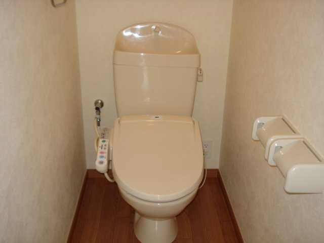 シャワー付トイレ