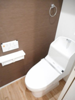 清潔感のあるトイレです
