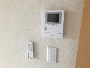 カメラ付インターホン