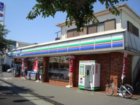 スリーエフまで850ｍ