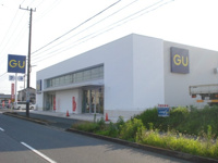 ジーユー木更津店まで559ｍ