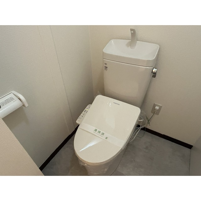 シンプルで使いやすいトイレです