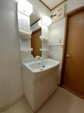 広い洗面スペース
