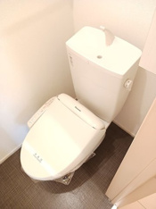 落ち着いたトイレです