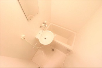コンパクトで使いやすいお風呂です