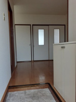 シンプルで使いやすい玄関です