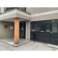 落ち着いた雰囲気の外観です