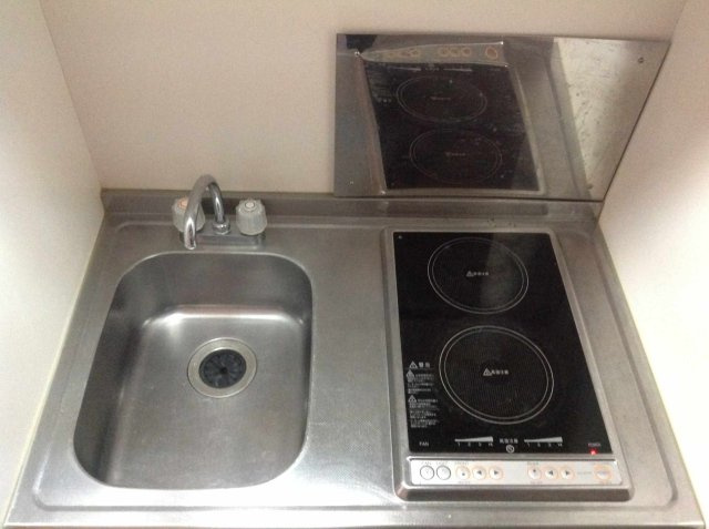 コンパクトなキッチンで掃除もラクラク
