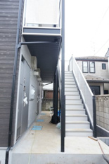 毎日通るエントランスはこのようになっています