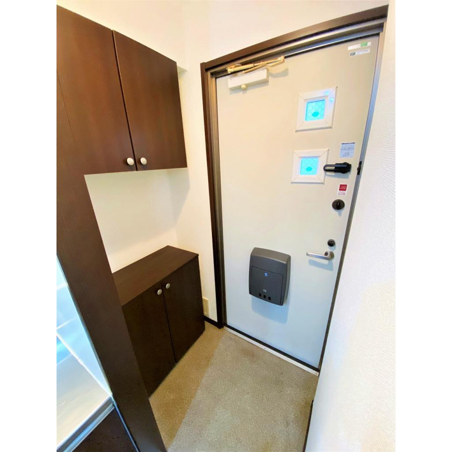 シンプルで使いやすい玄関です