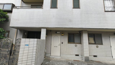 外観は落ち着いています