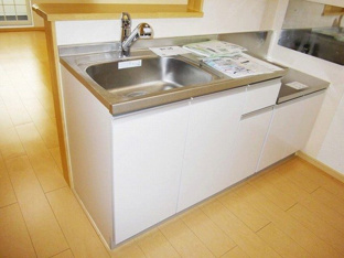 コンパクトなキッチンで掃除もラクラク