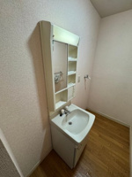 ※同じ間取りの別部屋の写真になります