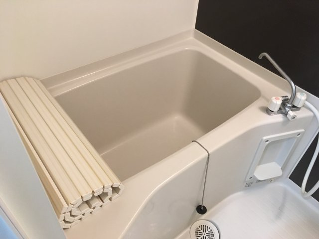 落ち着いた空間のお風呂です
