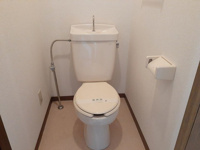 シンプルで使いやすいトイレです