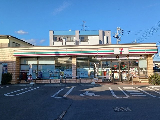 セブンイレブンまで450m