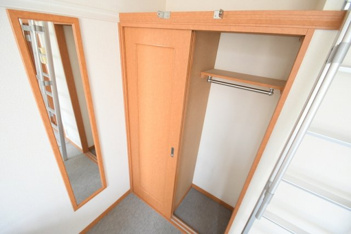 明るい室内です