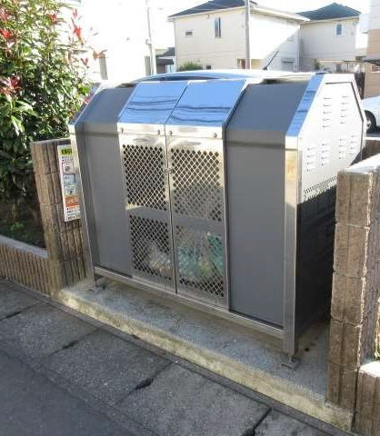 ゴミ捨て場