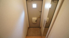 シンプルで使いやすい玄関です