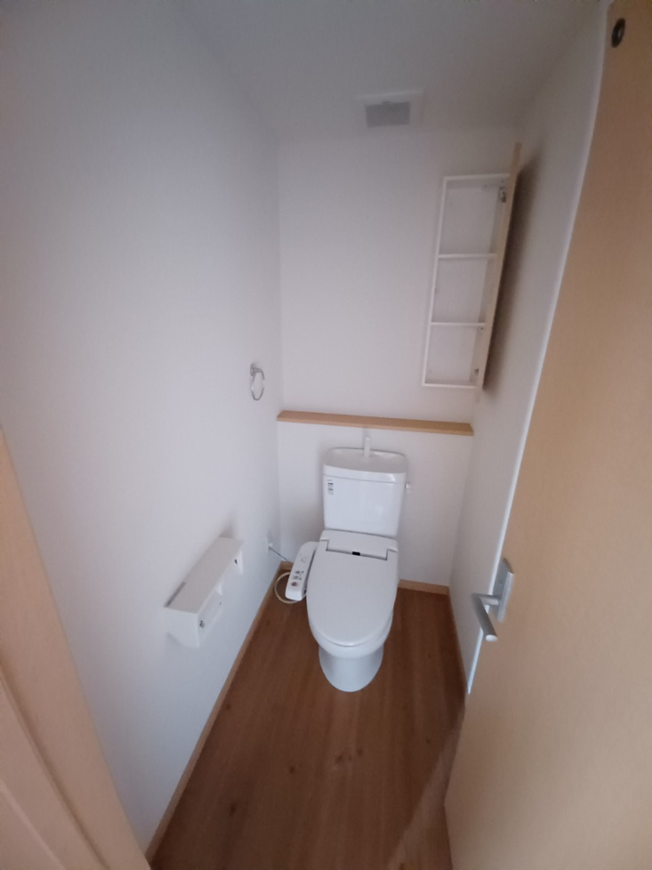 清潔感のあるトイレです