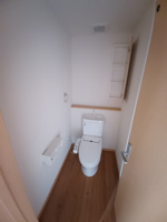 清潔感のあるトイレです