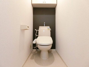 シンプルで使いやすいトイレです