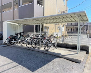 屋根付き駐輪場