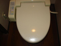 シャワー付トイレ