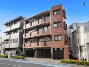 外観は落ち着いています