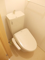 シンプルで使いやすいトイレです