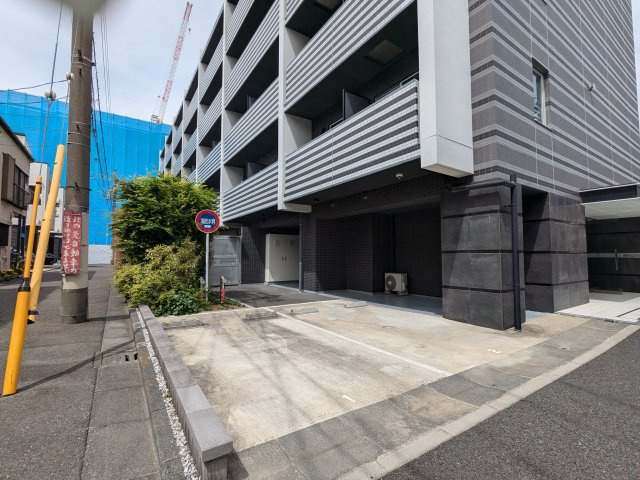 アジールコート池上の駐車場