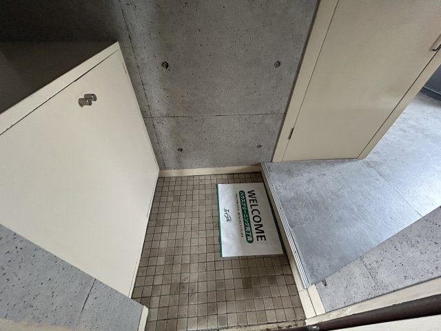 ハイマートフジの玄関