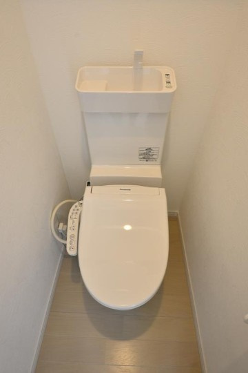 グラード氷川台のトイレ