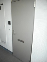 シンプルで使いやすい玄関です