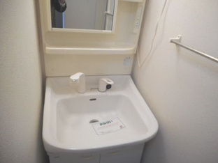 コンパクトで使いやすい洗面所