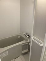 コンパクトで使いやすいお風呂です