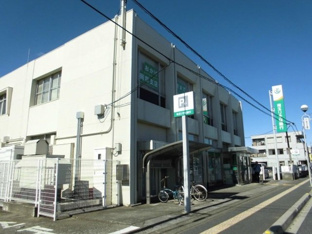 埼玉りそな銀行岡部支店まで650m