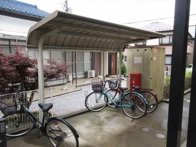 同タイプ部屋の写真となり設備等は現況と異なる場合があります。