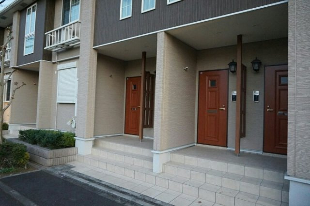 清潔なエントランスです