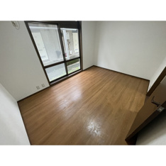 ゆったり過ごせるリビングです
