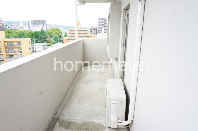 熊本市中央区新屋敷３丁目の賃貸マンションのバルコニー