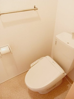 ゆったりとした空間のトイレです
