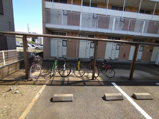 駐輪場　原付＆自転車のみ駐輪可能
