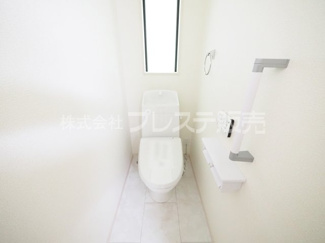 【トイレ】 | 現地写真（２号地トイレ）温水洗浄便座を標準装備！