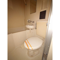 シンプルで使いやすいトイレです