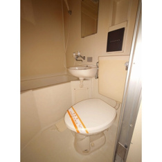 シンプルで使いやすいトイレです