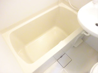 日々の疲れを癒すお風呂付です