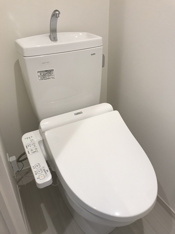 落ち着いたトイレです