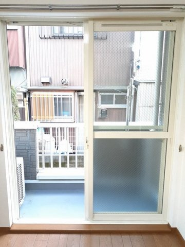 広々としたバルコニーです